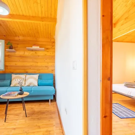 Oaknest Naturelodge - Dinotti Appartement